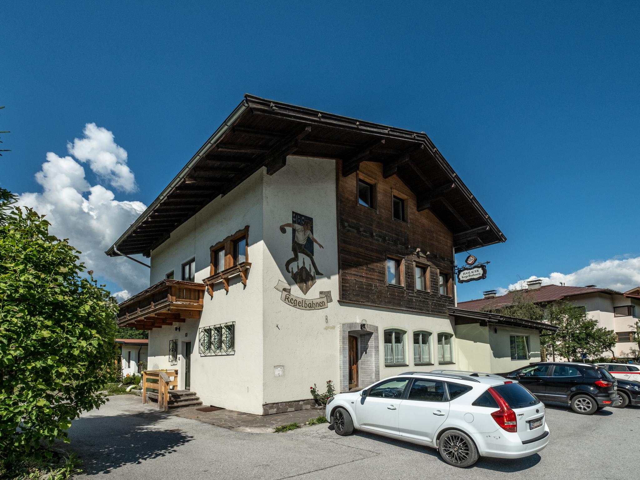 Haslau Large